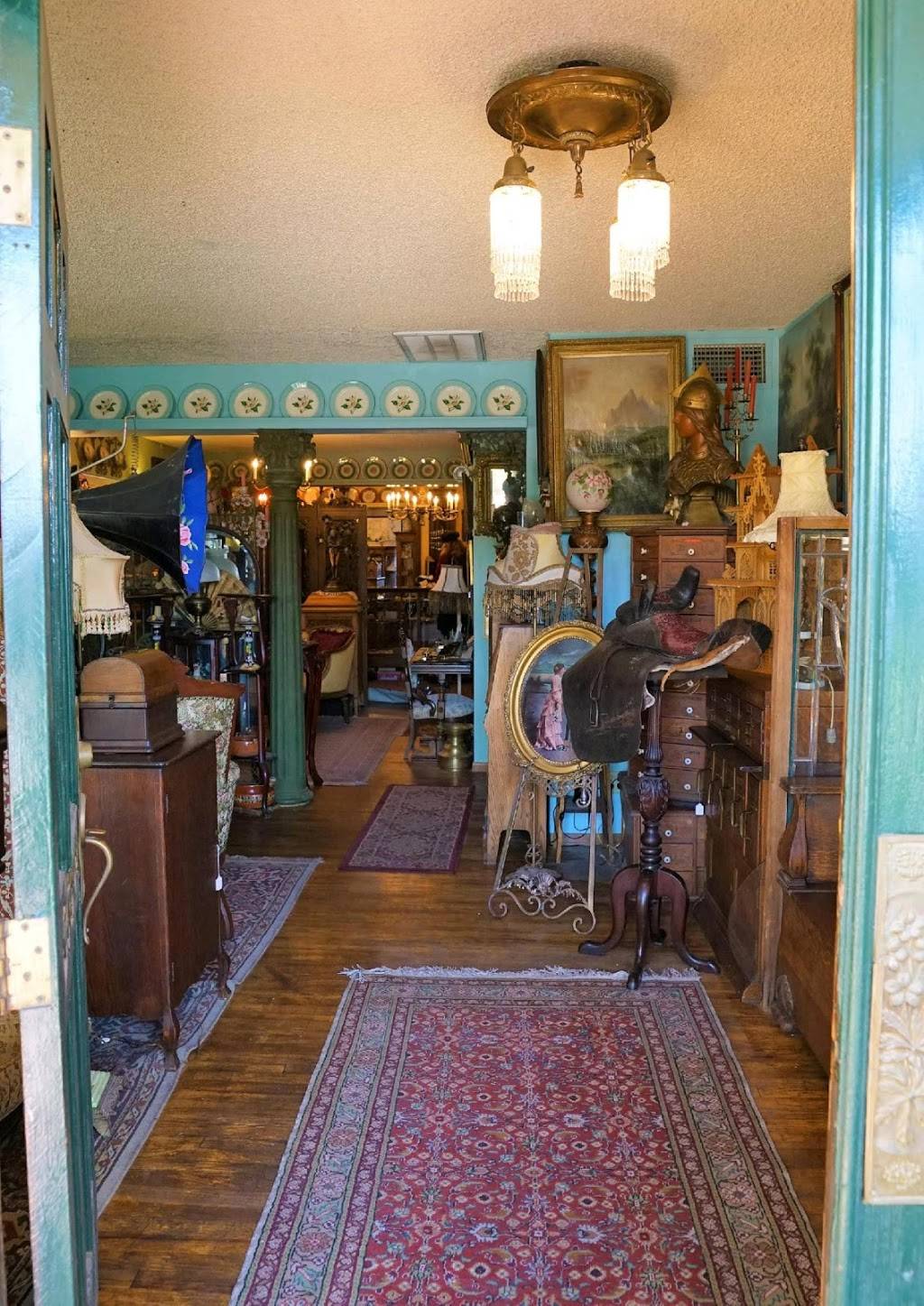 Silver Horse Antiques | 1651 E Charleston Blvd, Las Vegas, NV 89104, USA | Phone: (702) 385-2700