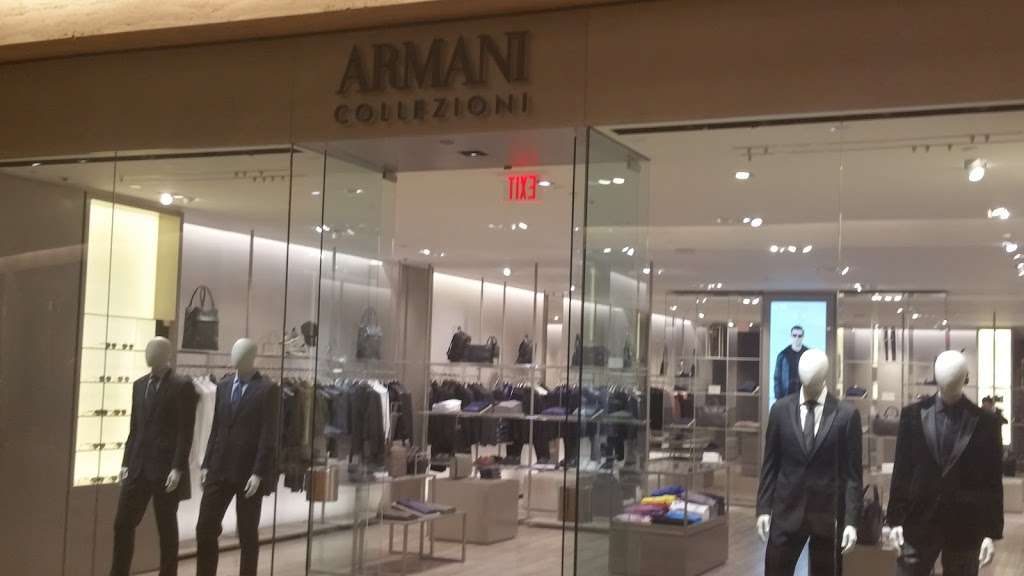 Armani Collezioni | 2171 Northbrook Ct, Northbrook, IL 60062 | Phone: (224) 501-7007