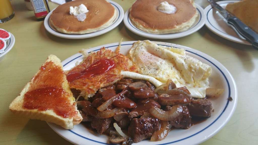 IHOP | 60 Hampton Rd, Morris, IL 60450, USA | Phone: (815) 416-0995