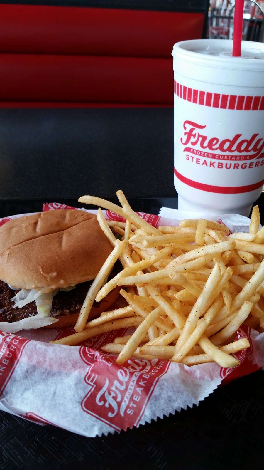 Freddys Frozen Custard & Steakburgers | 5415 W Loop 1604 N, San Antonio, TX 78253, USA | Phone: (210) 521-5400