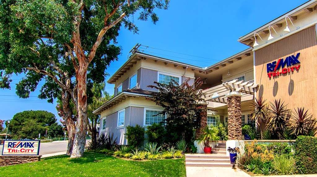 Pasadena Remax | 1433 Foothill Blvd, La Cañada Flintridge, CA 91011, USA | Phone: (626) 296-2900