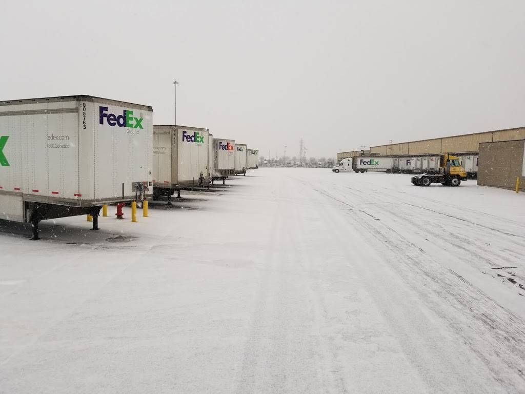 FedEx Ground | 6120 S Meadows Dr, Grove City, OH 43123, USA | Phone: (800) 463-3339