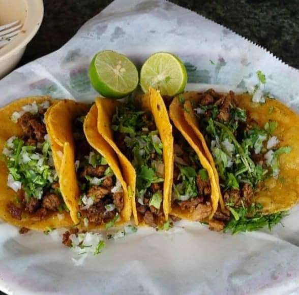 Los rudos tacos y hotdogs | 1001 Broad St, Milliken, CO 80543, USA | Phone: (720) 257-1699