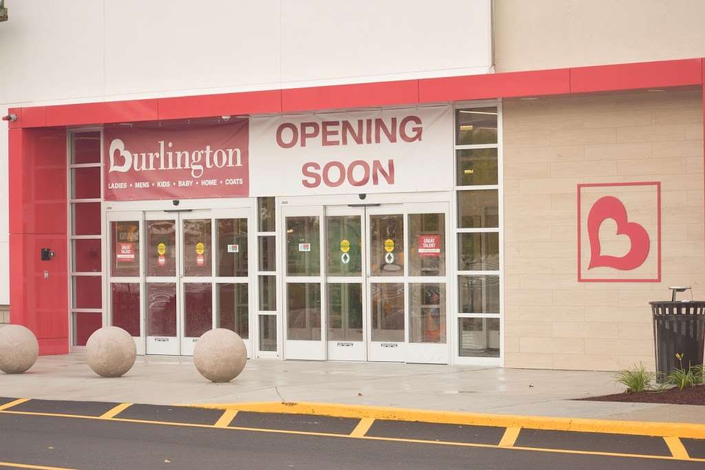 Burlington - clothing store  | Photo 3 of 10 | Address: 200 Westgate Dr #136, Brockton, MA 02301, USA | Phone: (508) 408-5269
