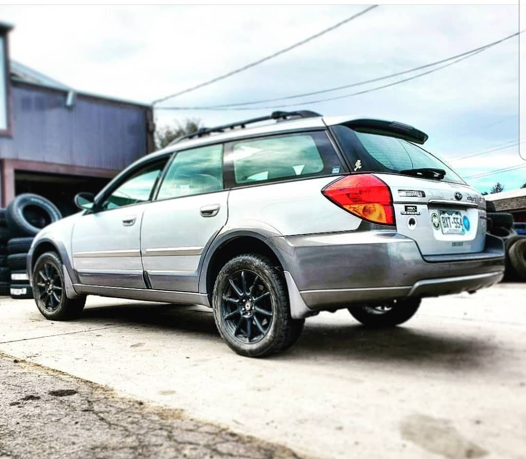 Bears Car Wash & Detail Center | 8100 W Crestline Ave, Littleton, CO 80123, USA | Phone: (303) 973-5090