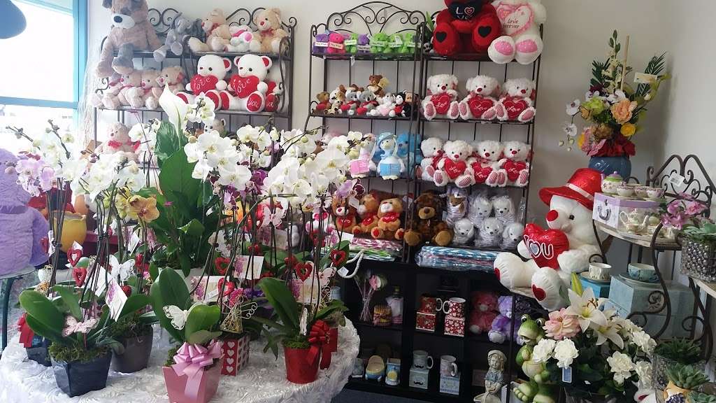 CasaBlanca Flowers | 2101 S Rose Ave, Oxnard, CA 93033, USA | Phone: (805) 487-2272