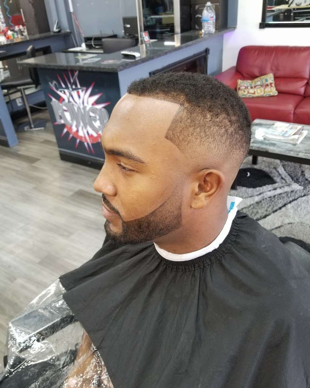 Oscar Barber | 8330 Pines Blvd, Pembroke Pines, FL 33024 | Phone: (786) 955-3432