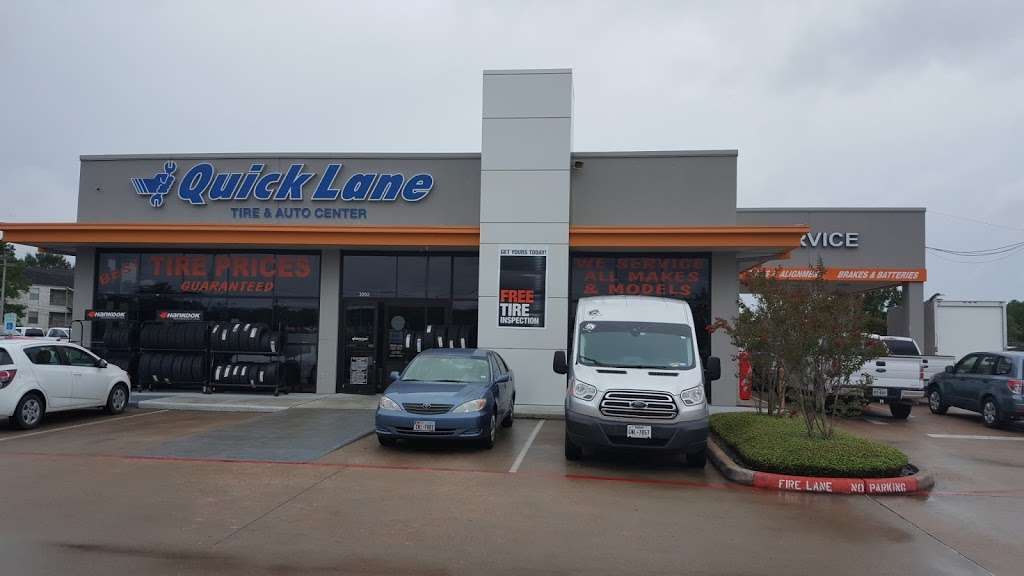Quick Lane Tire and Auto Center | 3002 Gulf Fwy, Dickinson, TX 77539, USA | Phone: (281) 614-1130