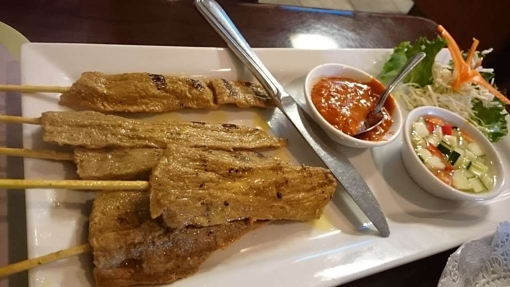 Baby Elephant Thai Cuisine | 20795 Amar Rd, Walnut, CA 91789 | Phone: (909) 595-3034