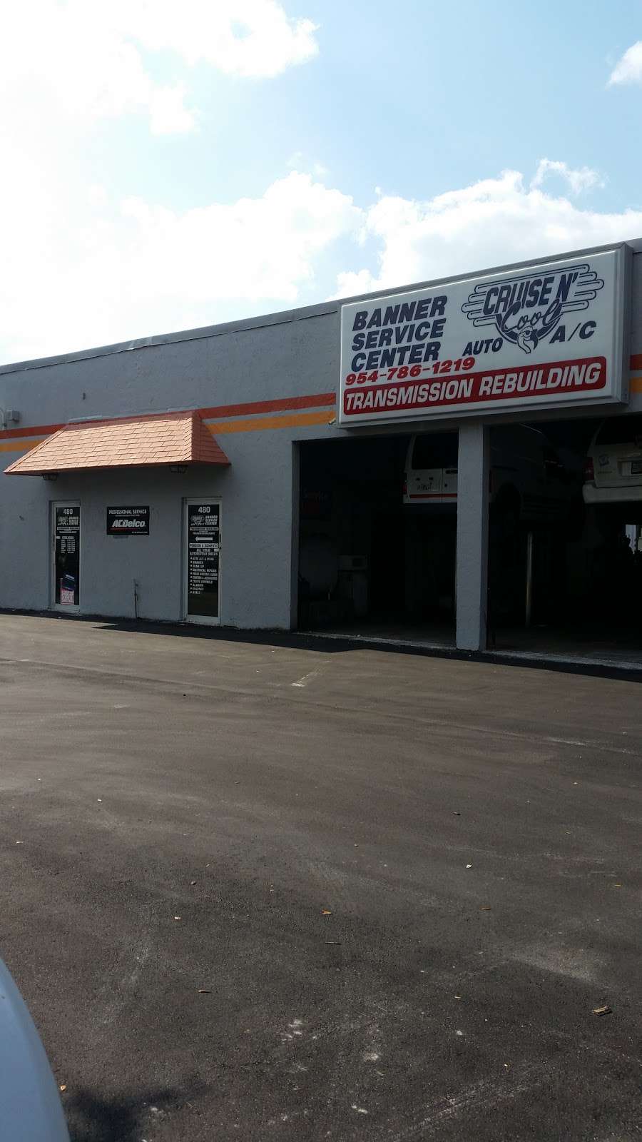 BANNER SERVICE CENTER | 480 E Copans Rd, Pompano Beach, FL 33064, USA | Phone: (954) 786-1219