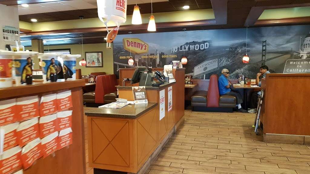 Dennys | 5520 South St, Lakewood, CA 90713, USA | Phone: (562) 866-6100