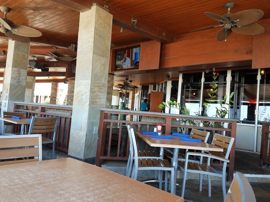 Nicks Kitchen and Beach Bar | 3828 Seawall Blvd, Galveston, TX 77550, USA | Phone: (409) 762-9625