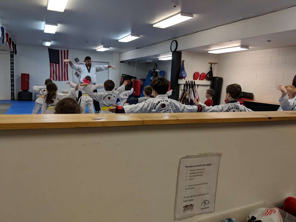 Martial Arts Unlimited | 2 Old Tomahawk St, Yorktown Heights, NY 10598, USA | Phone: (914) 479-5151