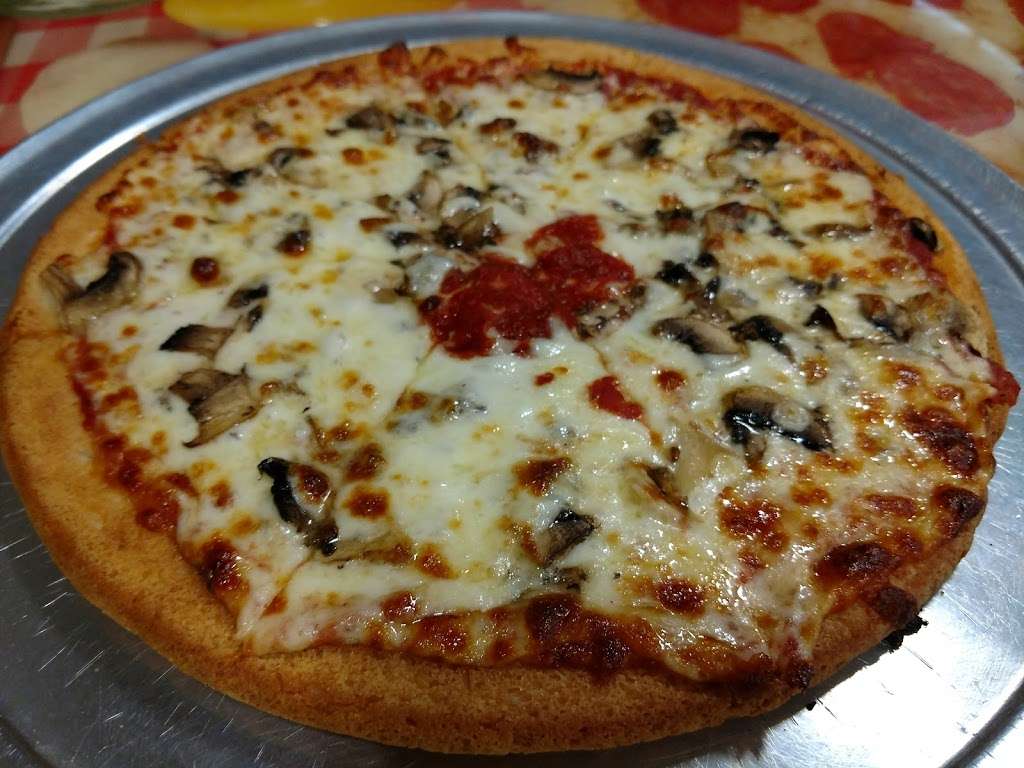 Anthony Francos Pizza | 303 Pompton Ave, Verona, NJ 07044, USA | Phone: (973) 857-2400