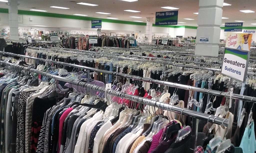 Goodwill Store & Donation Center | 2365 Lincoln Hwy, Langhorne, PA 19047 | Phone: (267) 364-6038