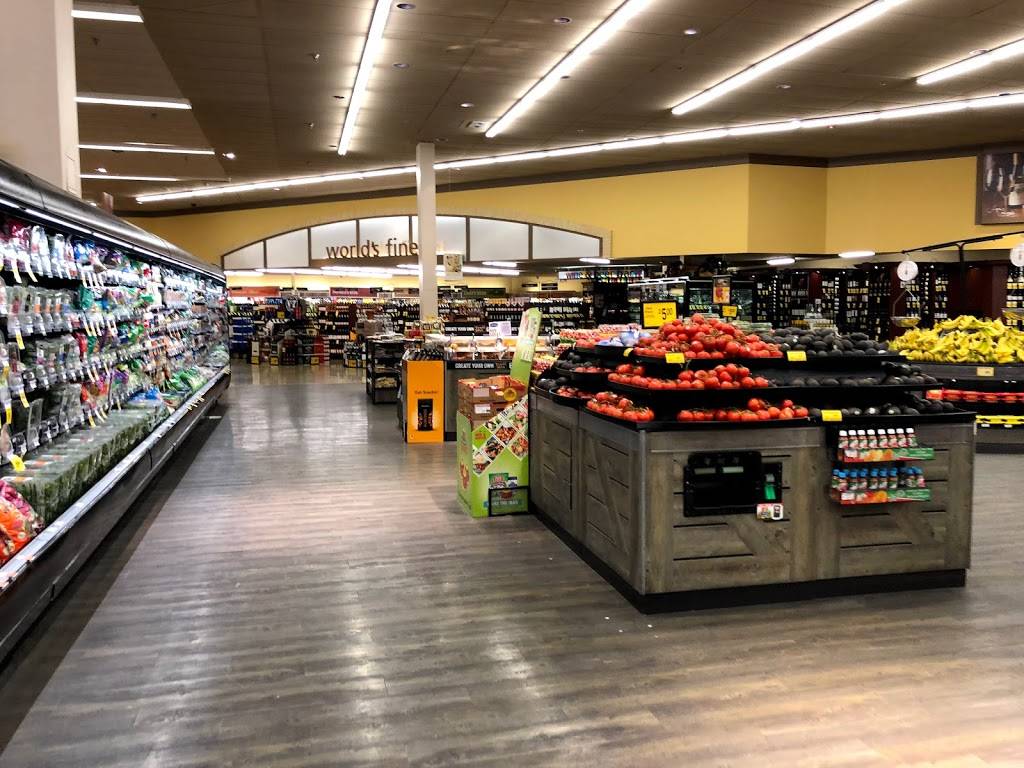 Safeway | 7920 E Chaparral Rd, Scottsdale, AZ 85250, USA | Phone: (480) 994-5653