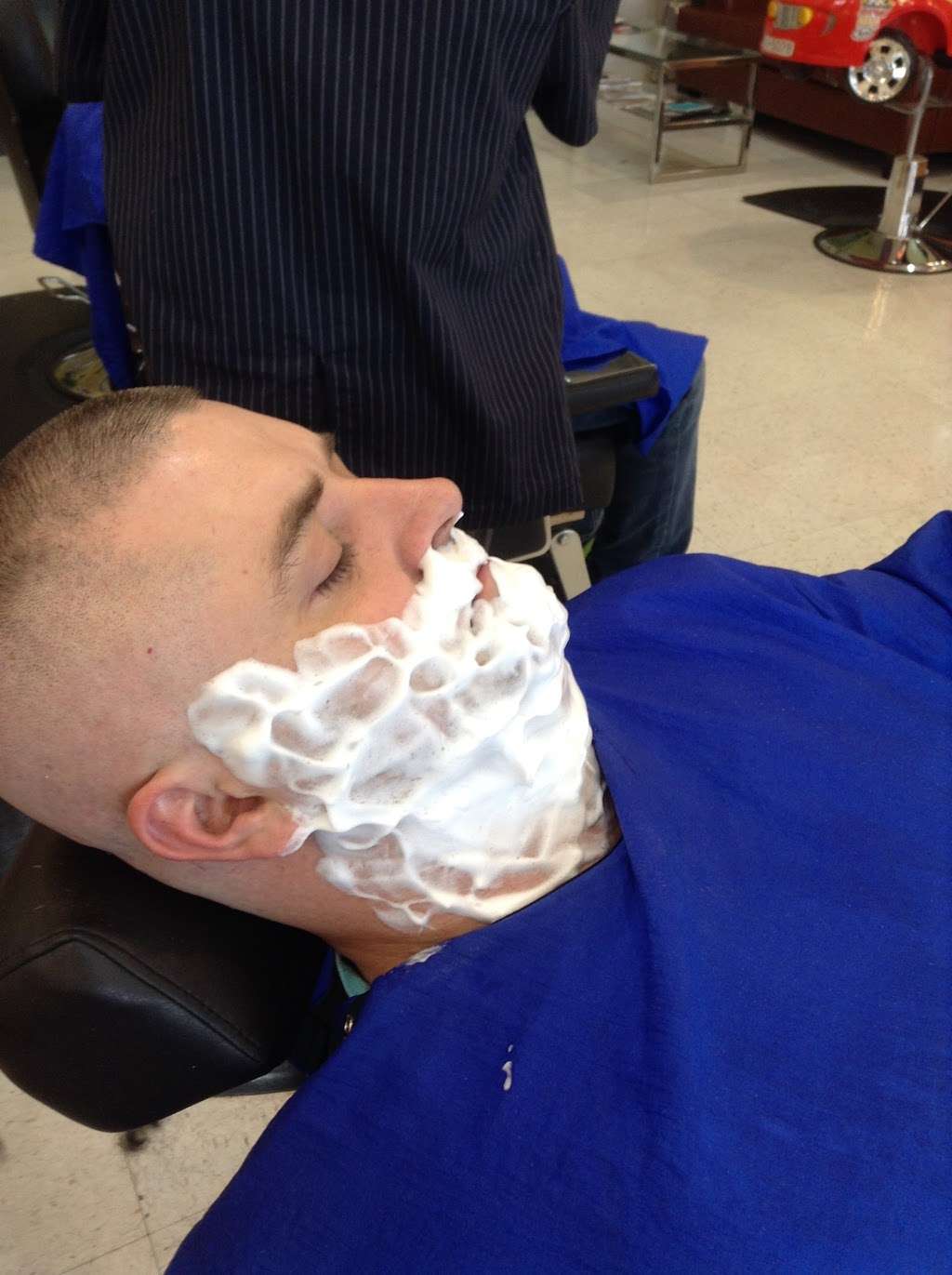 Nonis Barber Shop | 10173 Hastings Dr, Manassas, VA 20110, USA | Phone: (703) 369-4331