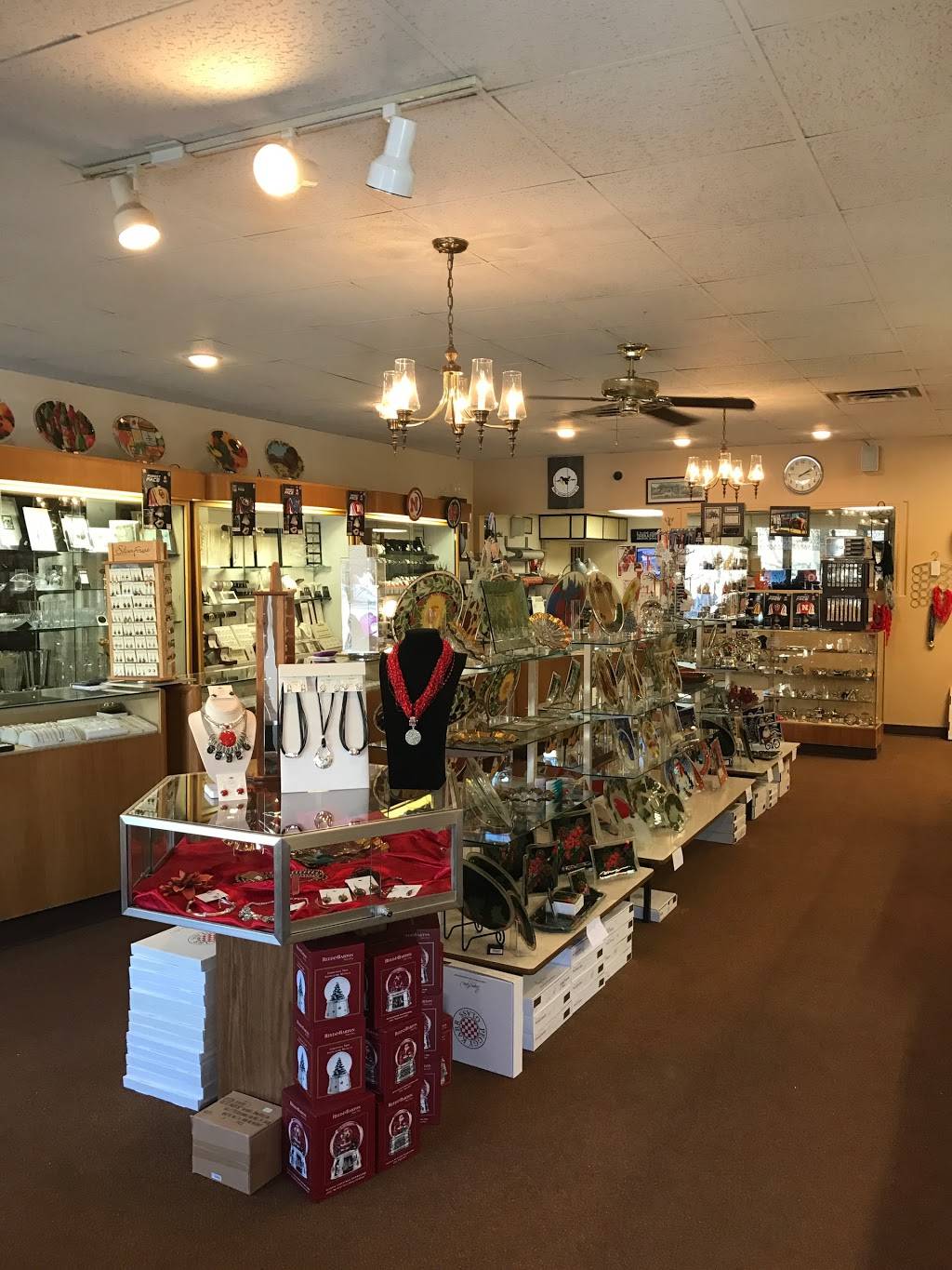 Erwins Jewelers Co. | 219 W Mission Ave #223, Bellevue, NE 68005, USA | Phone: (402) 291-2454