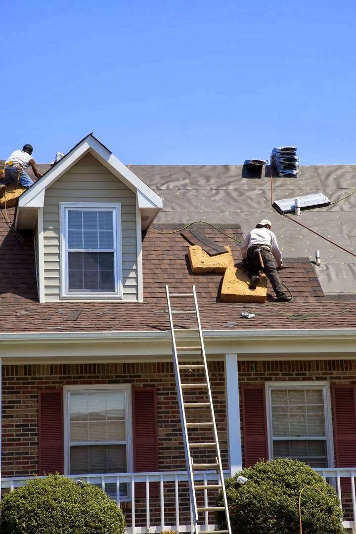 Select Roofing & Guttering | 6810 Candlewyck Ln, Charlotte, NC 28226, USA | Phone: (704) 367-0166