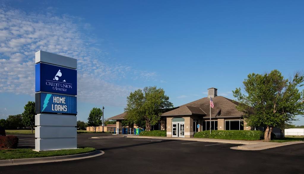 Credit Union of America | 5055 S Broadway, Wichita, KS 67216, USA | Phone: (316) 265-3272