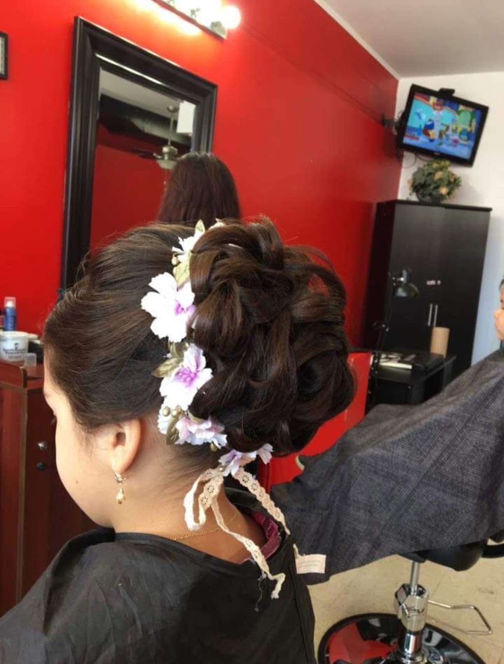 Isabella Hair Studio | 3834 147th St, Midlothian, IL 60445 | Phone: (708) 385-3685