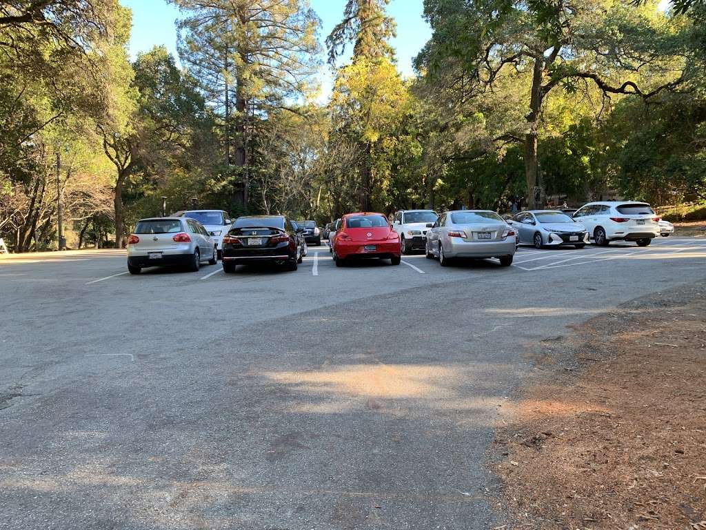Lower Wunderlich parking | Unnamed Road, Woodside, CA 94062, USA