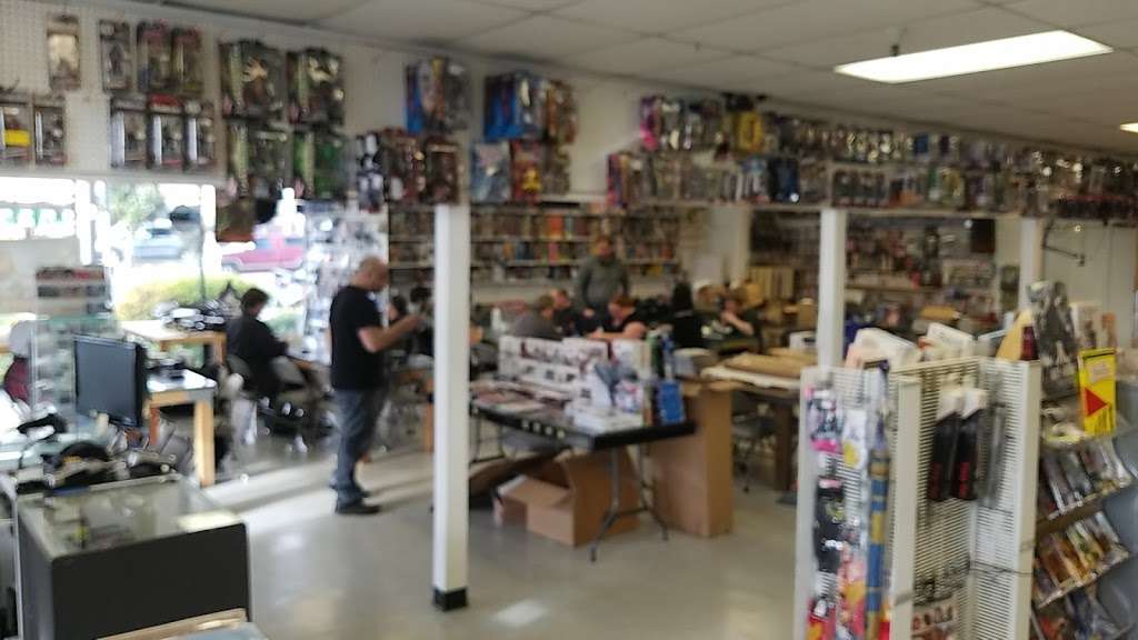 Anime Imports & CCG Center - Comic book store - Pacifica, California -  Zaubee