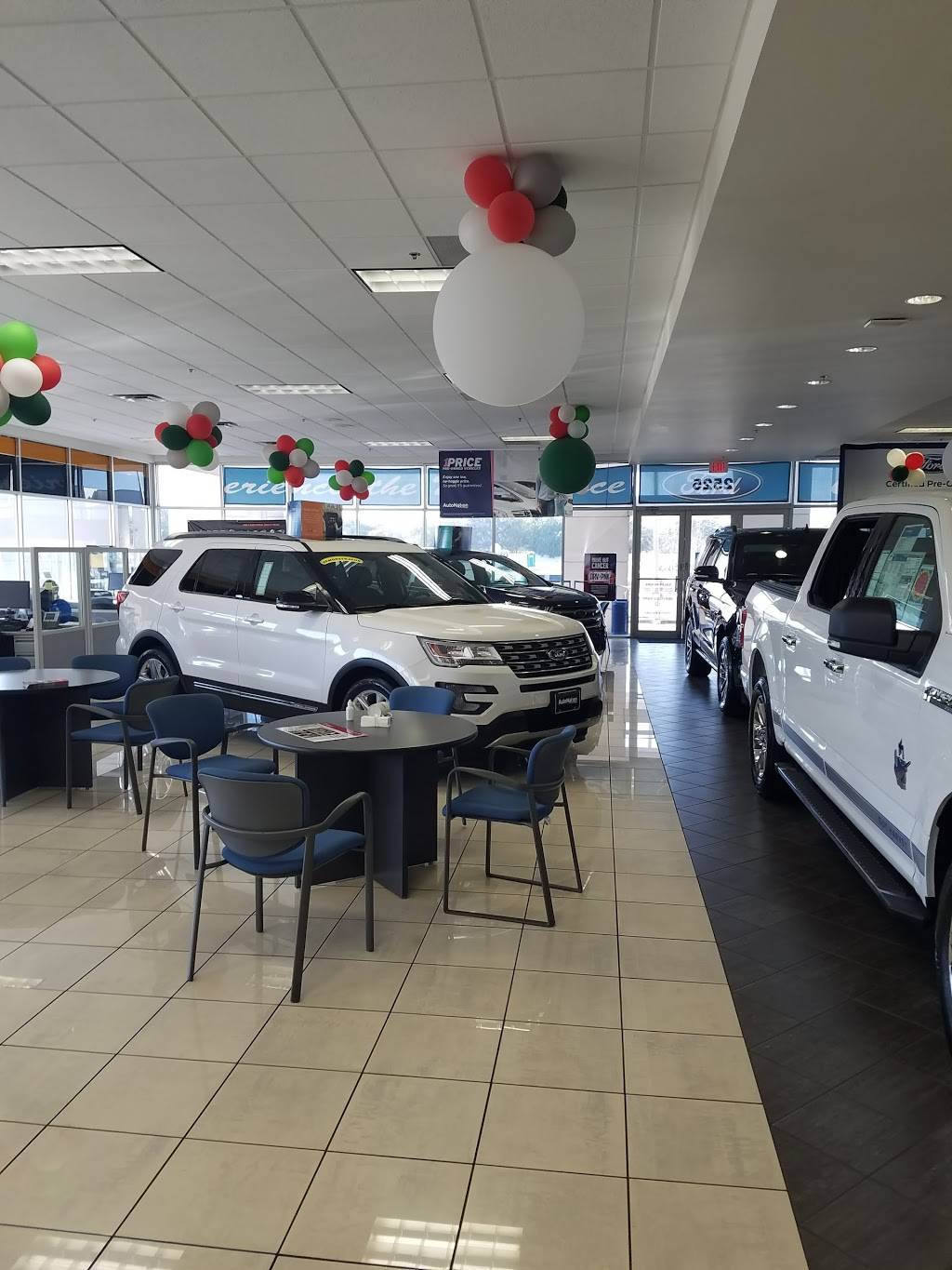 AutoNation Collision Center Pinellas Park | 2525 34th St N #100, St. Petersburg, FL 33713, USA | Phone: (727) 222-3853