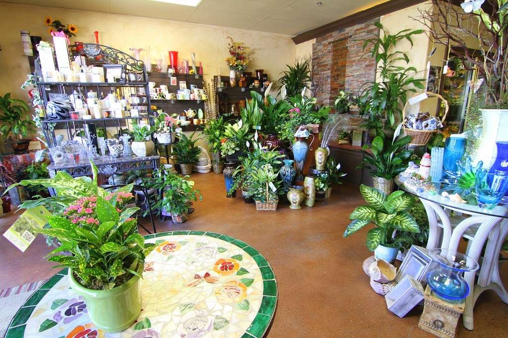 Angelicas Florist & Gifts | 1015 E Alessandro Blvd, Riverside, CA 92508, USA | Phone: (951) 653-4200