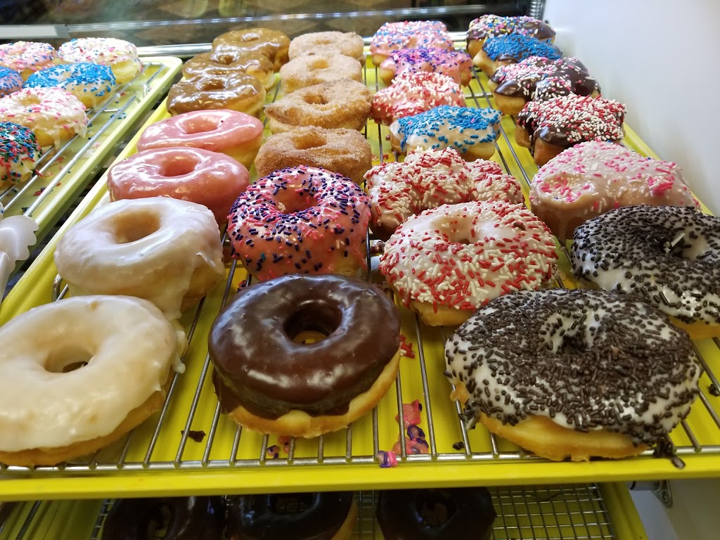 DAILY DONUTS | 4031 FM 1463, Katy, TX 77494, USA | Phone: (281) 394-5244