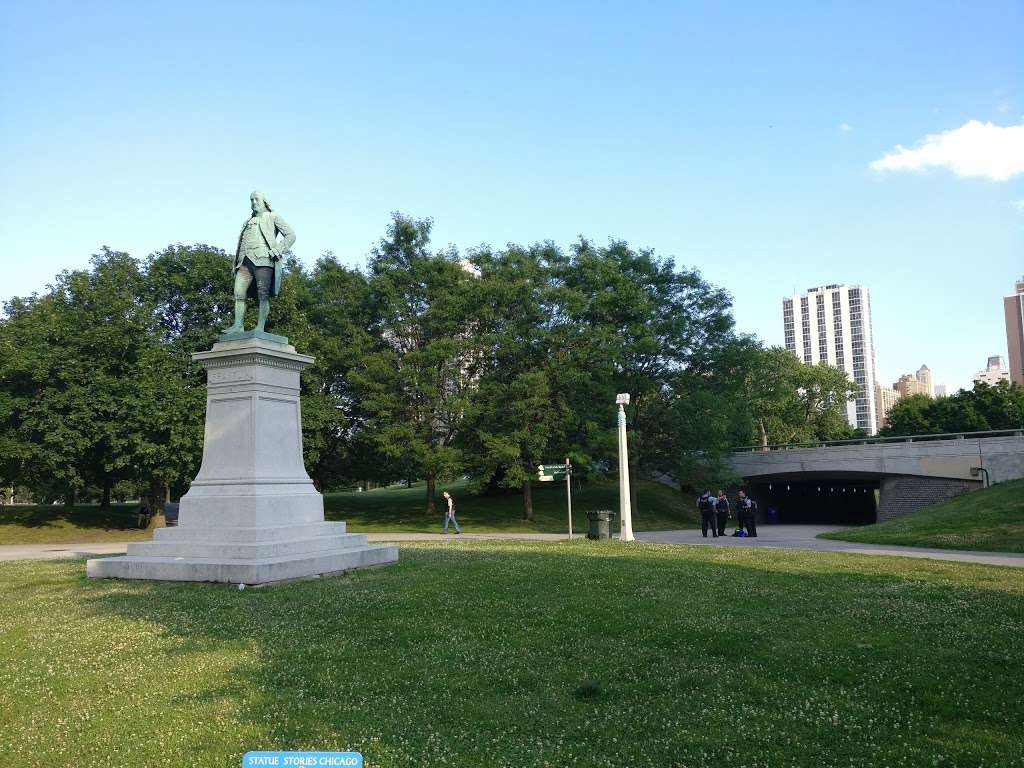 Benjamin Franklin Monument. | 72 W LaSalle Dr, Chicago, IL 60614, USA