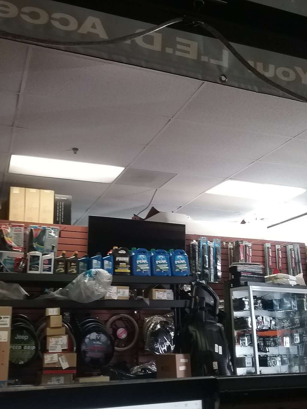 Direct Auto Car Parts & Accessories | 14905 Paramount Blvd F, Paramount, CA 90723, USA | Phone: (562) 630-6991