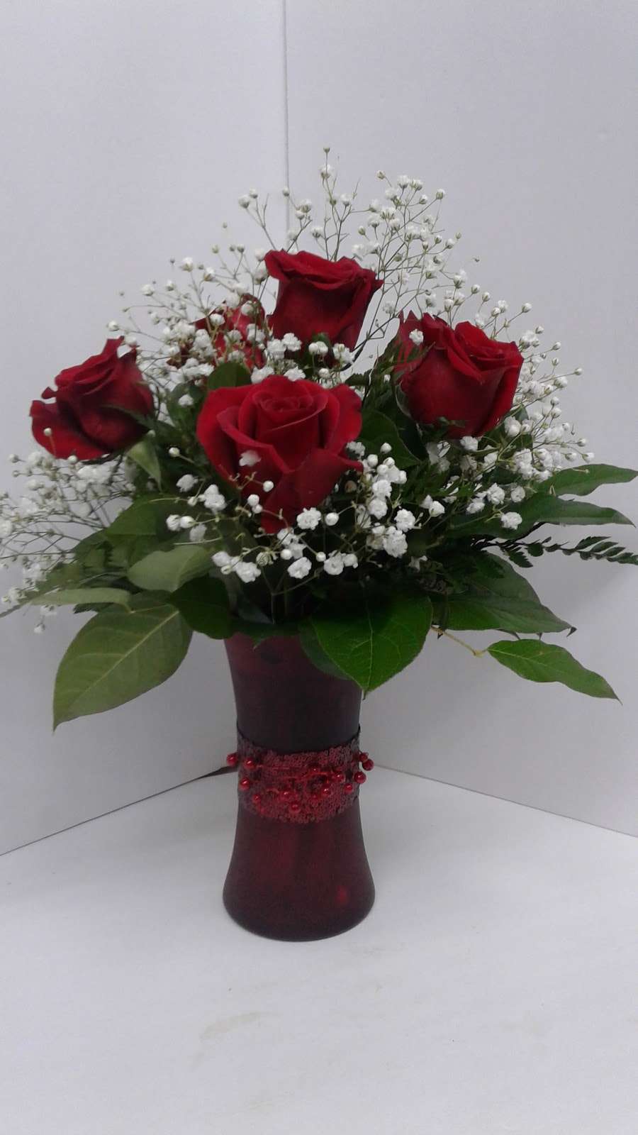 Eagledale Florist | 3615 W 30th St, Indianapolis, IN 46222, USA | Phone: (317) 924-4249