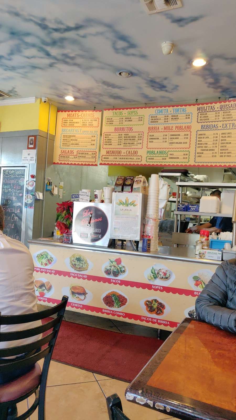 Los Poblanos Taqueria & Birrieria | 527 N Maclay Ave, San Fernando, CA 91340, USA | Phone: (818) 698-4261