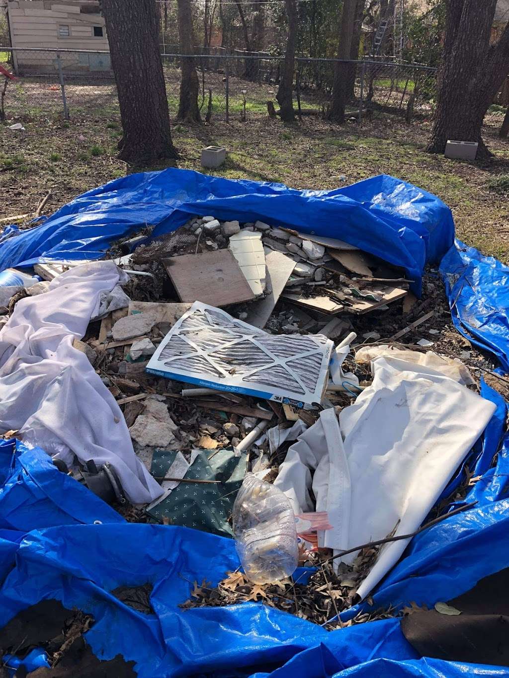 Junk Chunk | Frio Dr, Dallas, TX 75216, USA | Phone: (972) 833-2680