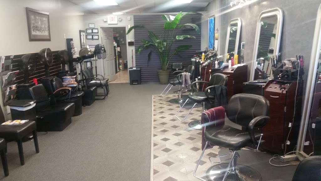 Unique Jazz & Dad Hair Salon | 2530 Mt Holly Rd, Burlington, NJ 08016, USA | Phone: (609) 456-1932