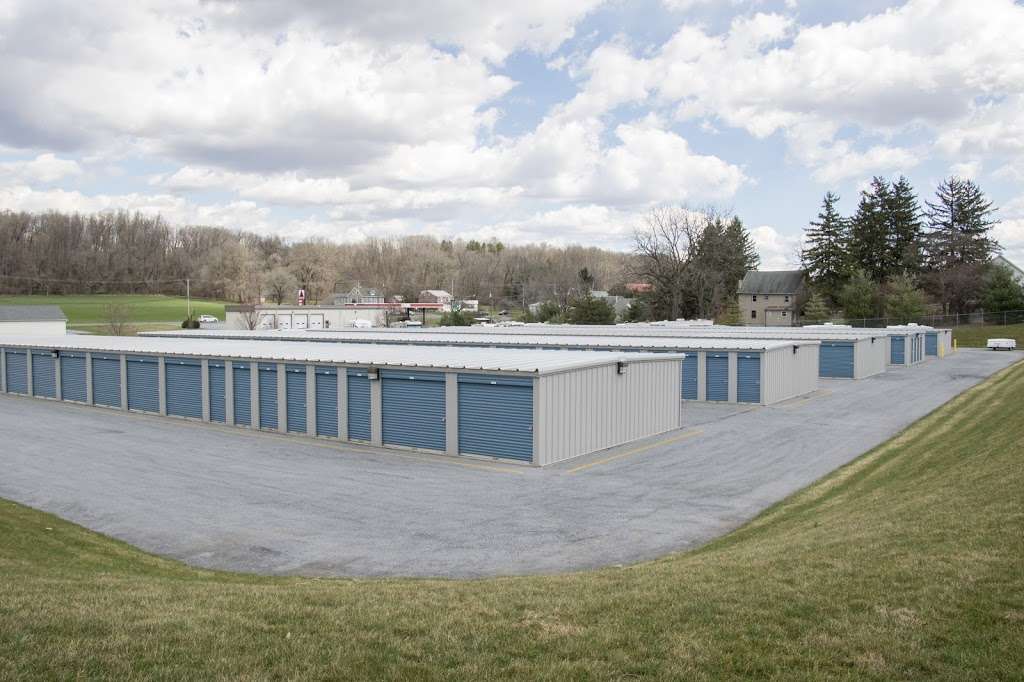 Storage World | 1188 W Penn Ave, Womelsdorf, PA 19567, USA | Phone: (610) 628-3311