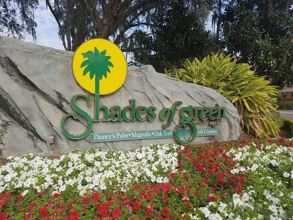 Shades of Green Bus Stop | Magnolia Palm Dr, Lake Buena Vista, FL 32830, USA