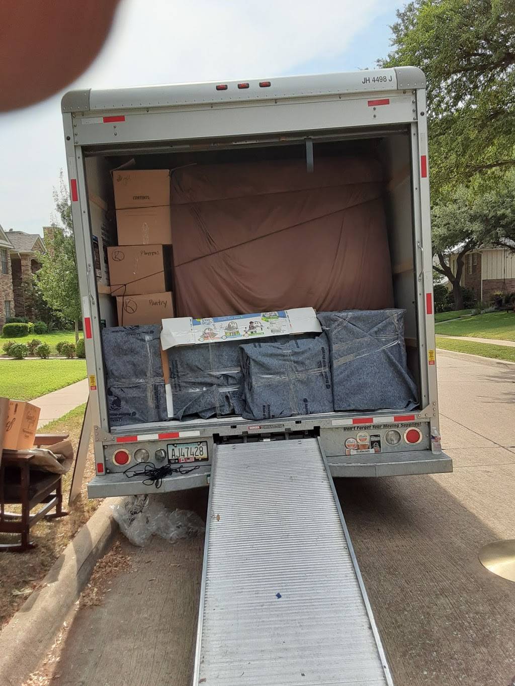 Swift Movers | 12800 Jupiter Rd #1011, Dallas, TX 75238, USA | Phone: (469) 650-1637