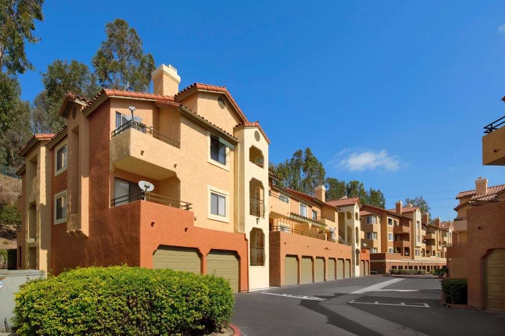 eaves Rancho Penasquitos | 10024 Paseo Montril, San Diego, CA 92129, USA | Phone: (858) 324-1114