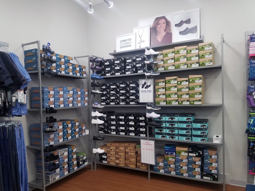 Scrubs & Beyond | 9771 S Eastern Ave, Las Vegas, NV 89183 | Phone: (702) 361-3905