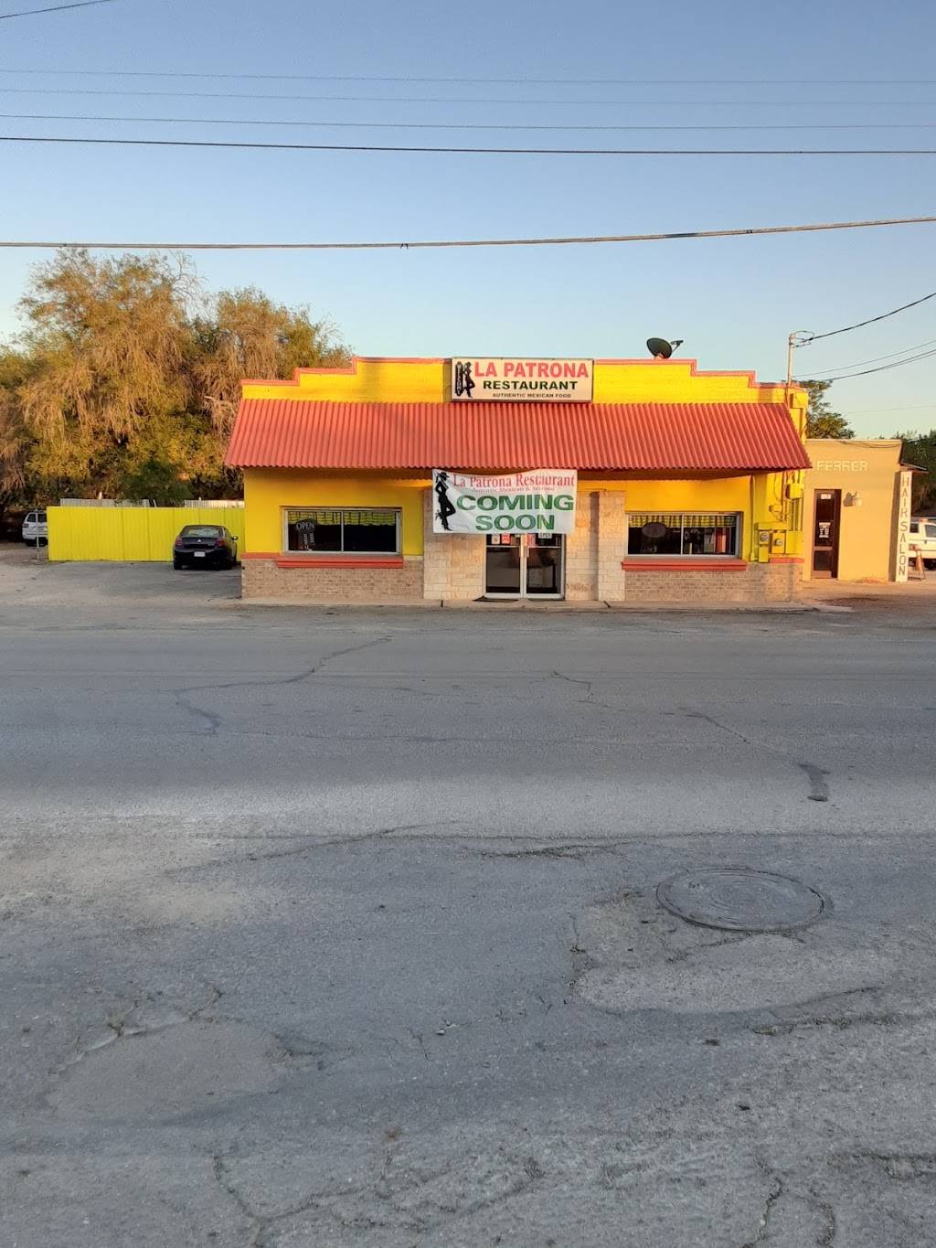 La patrona mexican restaurant and seafood | 19914 Somerset Rd, Somerset, TX 78069, USA | Phone: (830) 429-3413
