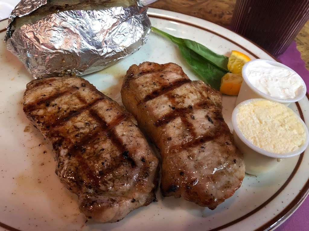 Amber Steakhouse | 611 and 314, Mt Pocono, PA 18344, USA | Phone: (570) 839-9231