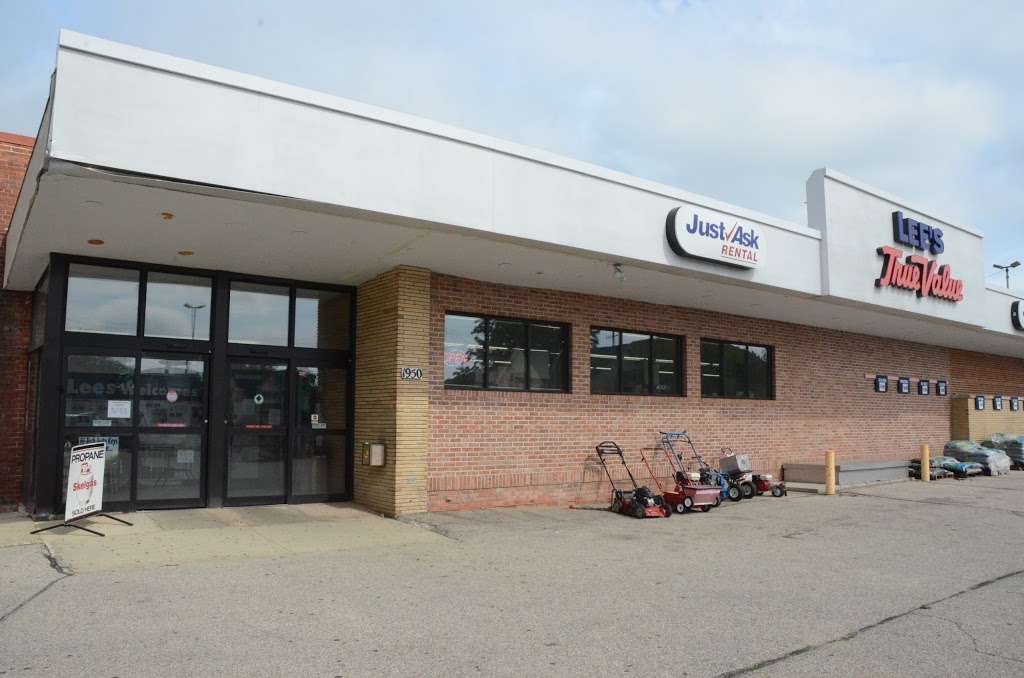 Lees True Value | 1950 Taylor Ave, Racine, WI 53403, USA | Phone: (262) 637-6145