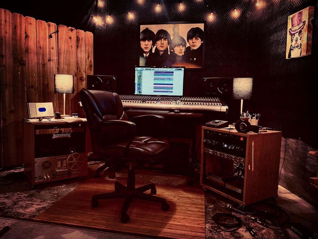 Fox and Robyn Recording | 1517 Timberland St, Loveland, CO 80538, USA | Phone: (970) 396-8403