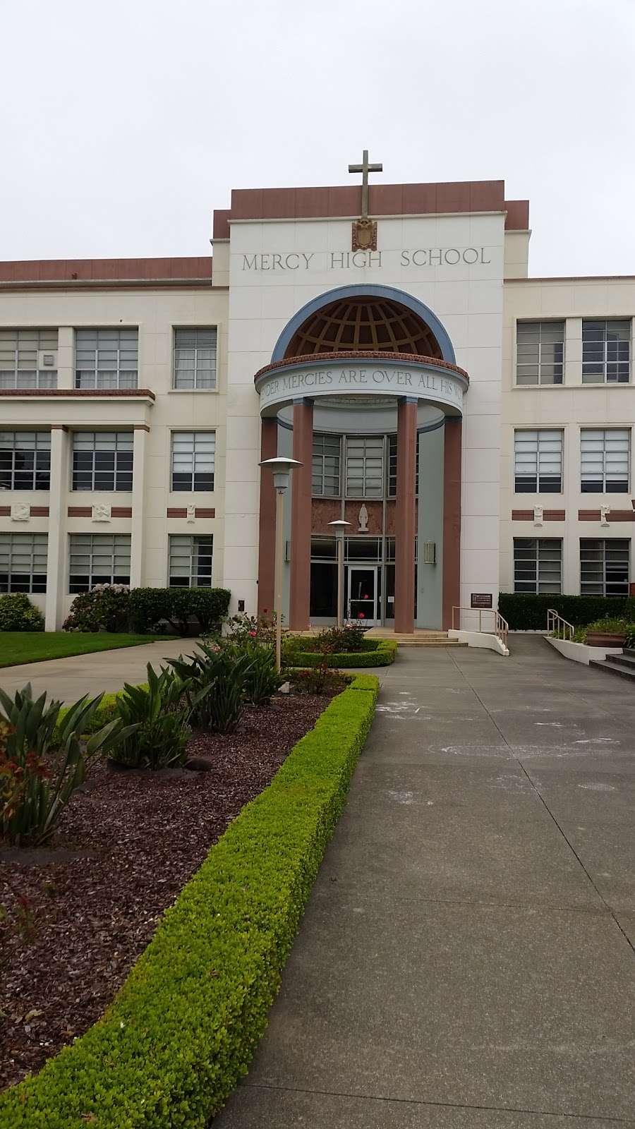 Mercy High School | 3250 19th Ave, San Francisco, CA 94132 | Phone: (415) 334-0525
