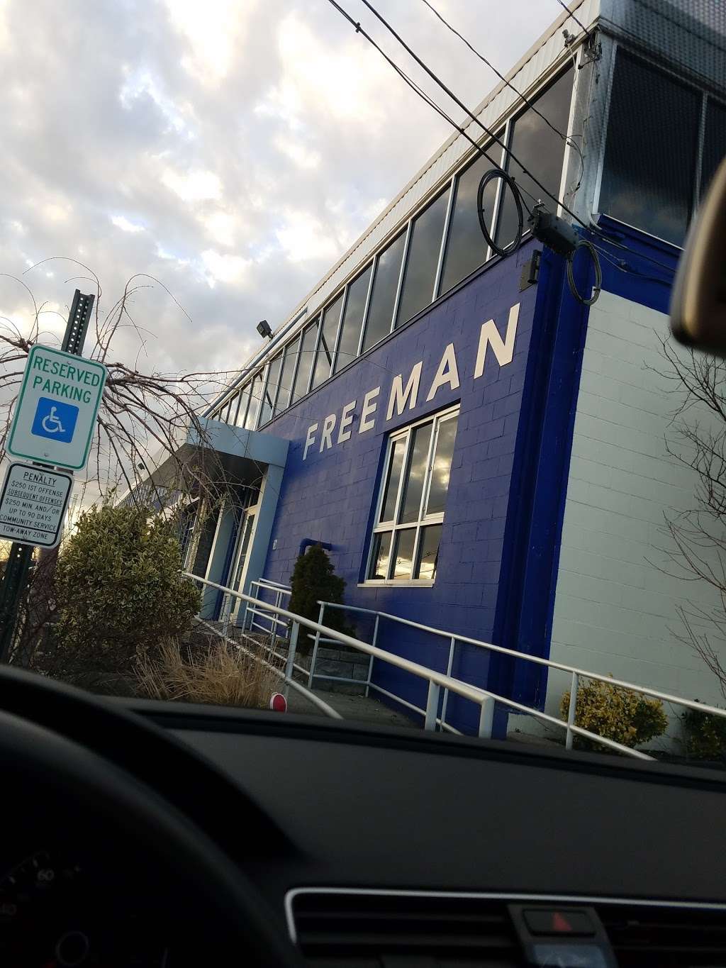 Freeman | 909 Newark-Jersey City Turnpike, Kearny, NJ 07032, USA | Phone: (201) 299-7400