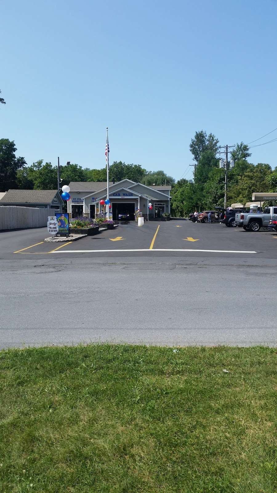 Warwick Car Wash Oil Express | 18 Elm St, Warwick, NY 10990, USA | Phone: (845) 986-9966