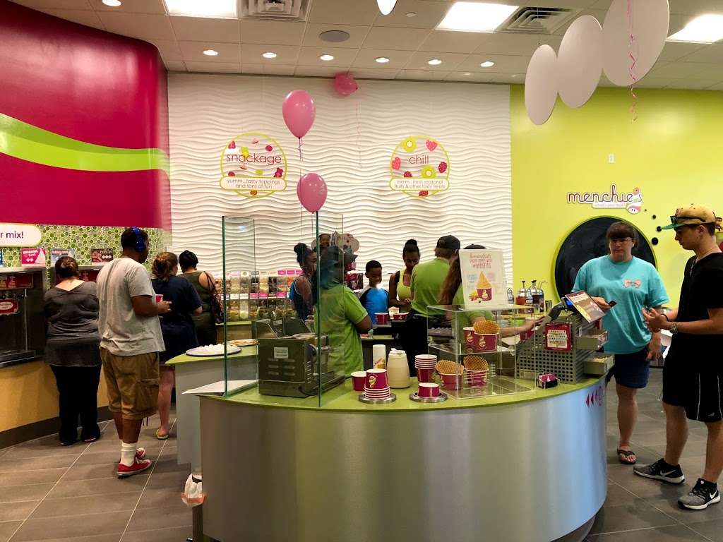 Menchie’s Frozen Yogurt Valley Ranch | Valley Ranch Town Center, 11939 North Grand Pkwy #200, New Caney, TX 77357, USA | Phone: (281) 577-4069