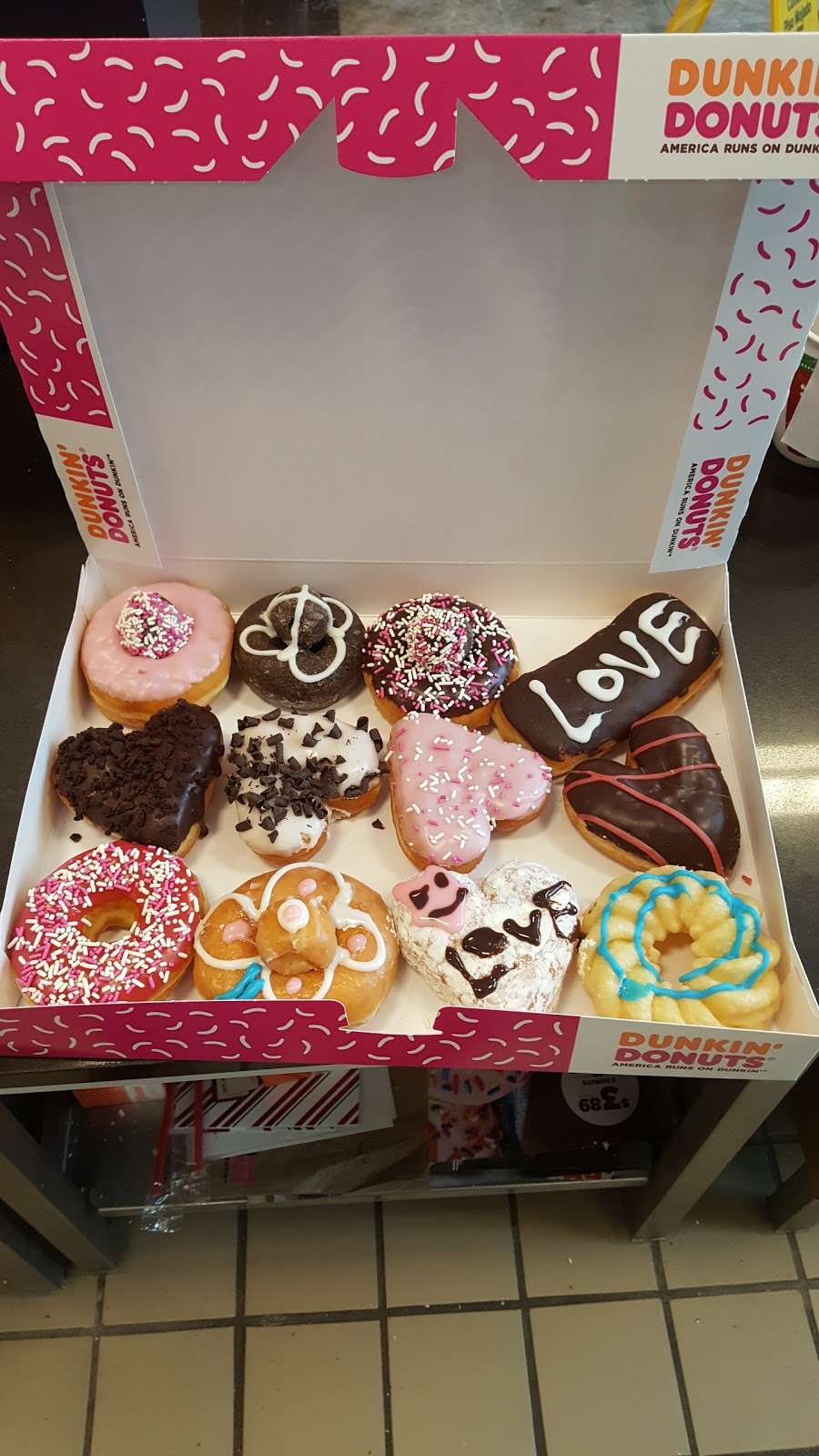 Dunkin Donuts | 2801 Ogden Ave #1, Lisle, IL 60532, USA | Phone: (630) 800-4779